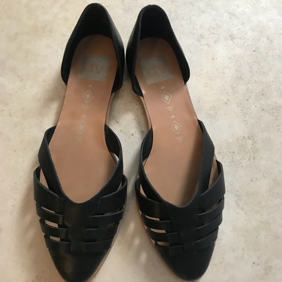 Flats - Picture 1 of 1